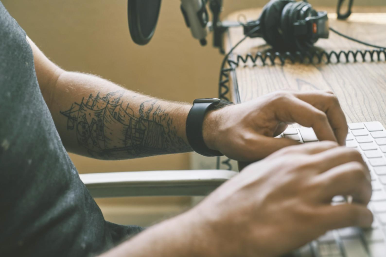 Analyse de données financières sur écrans multiples